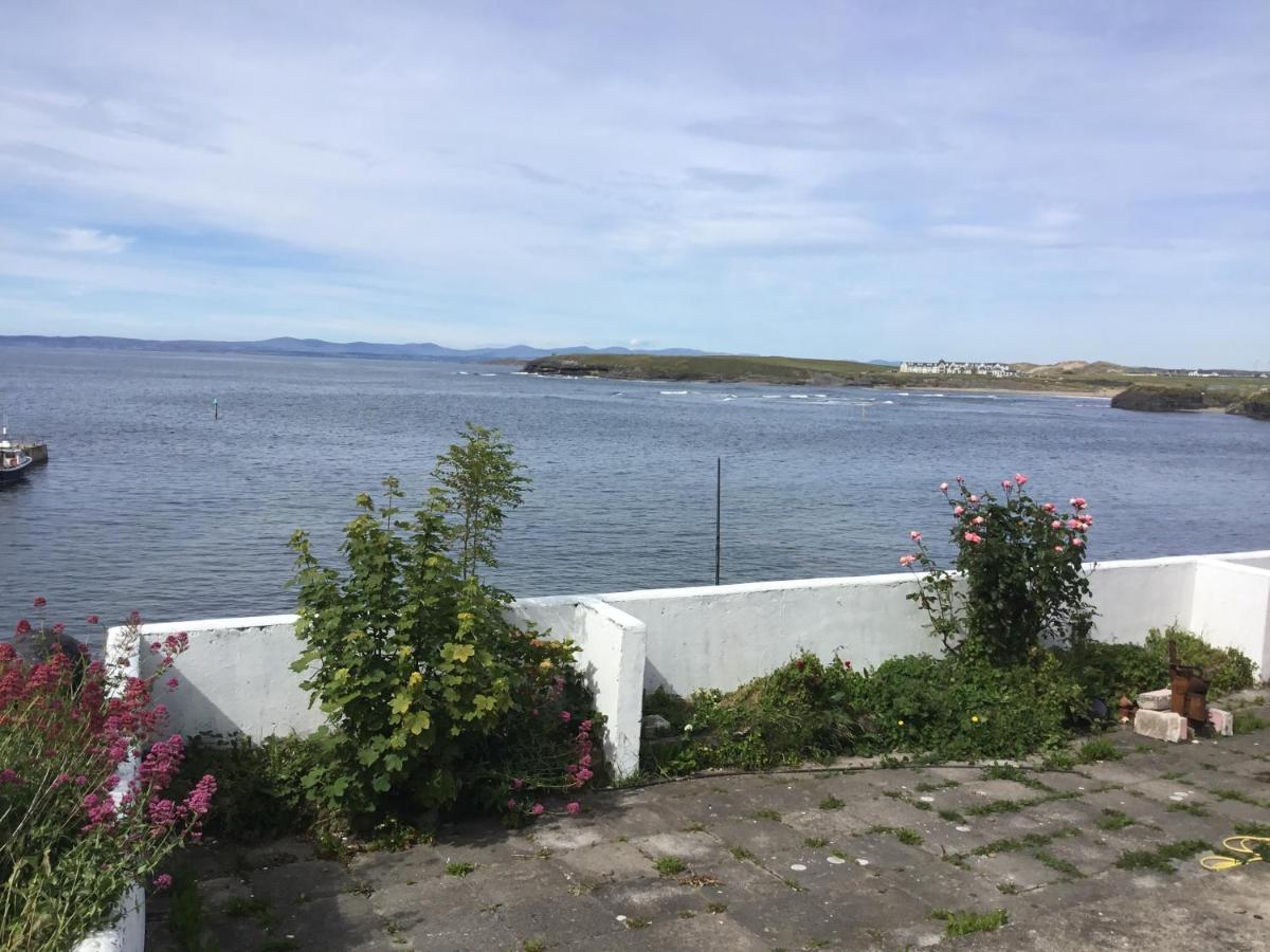 The Boathouse Lodge Hostel Bundoran Exterior photo